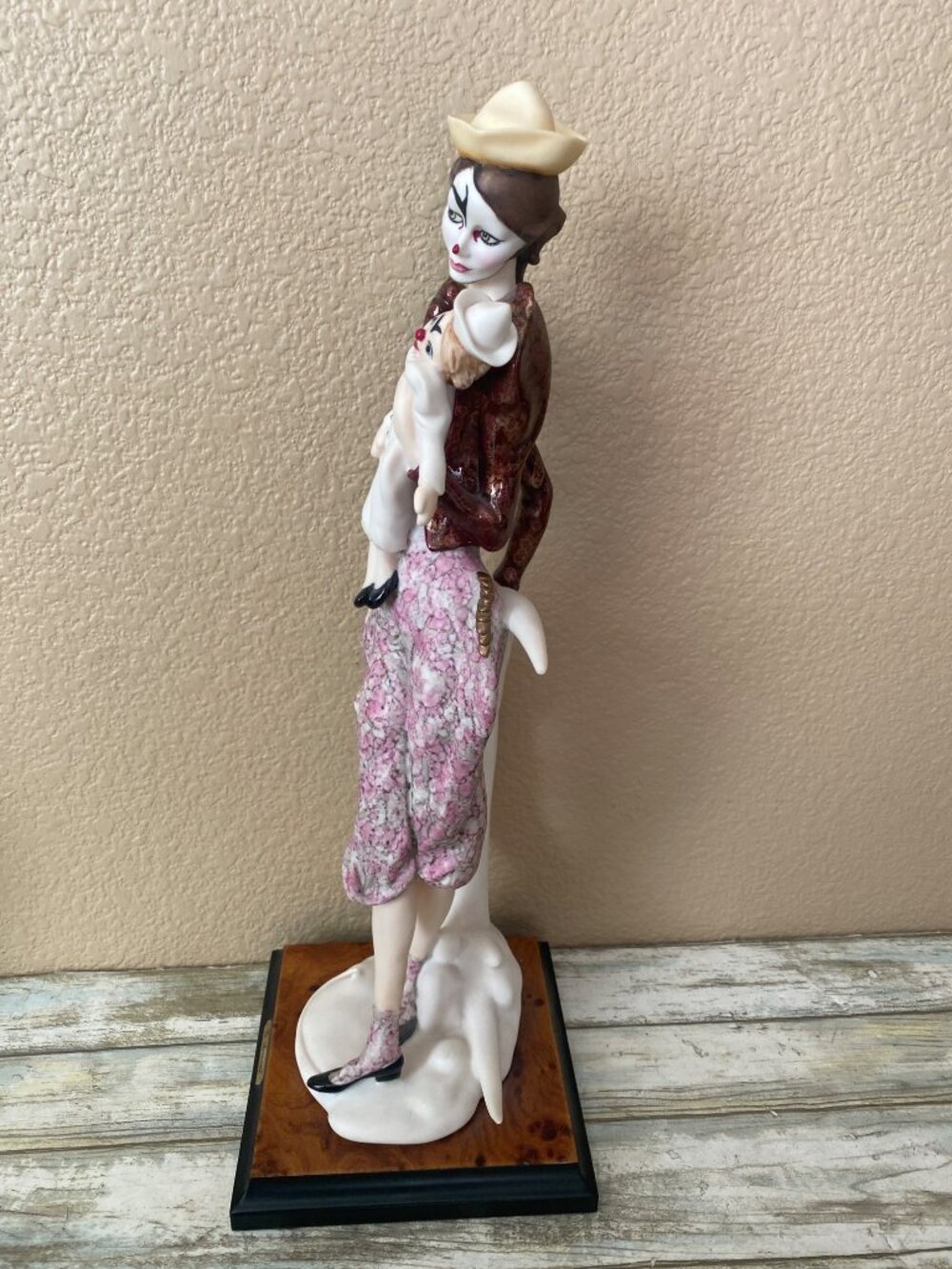 199s Giuseppe Armani Ltd Ed Lady Clown w/Puppet Capodimonte Figure 743C - No Box - Picture 3 of 16